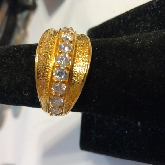 Stamped .925 Diamond Ring6.6 grams